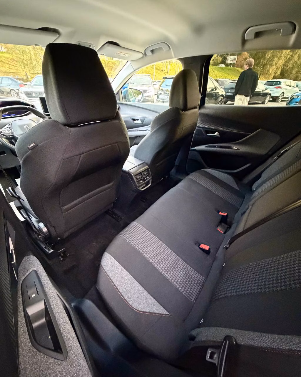 Peugeot 3008 фото 19