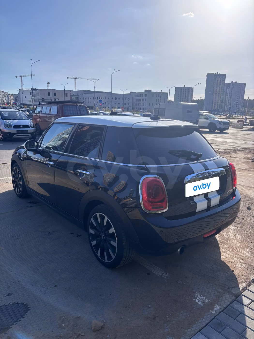 MINI Hatch фото 7