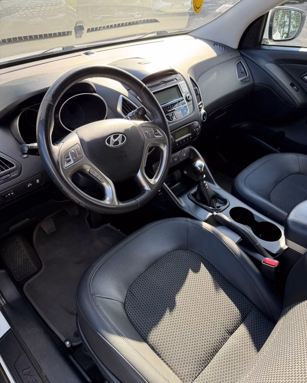 Hyundai ix35 фото 9