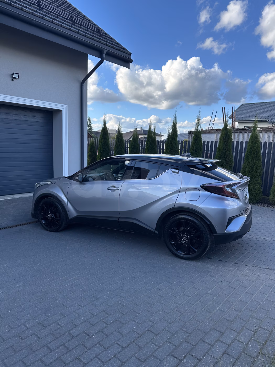 Toyota C-HR фото 4