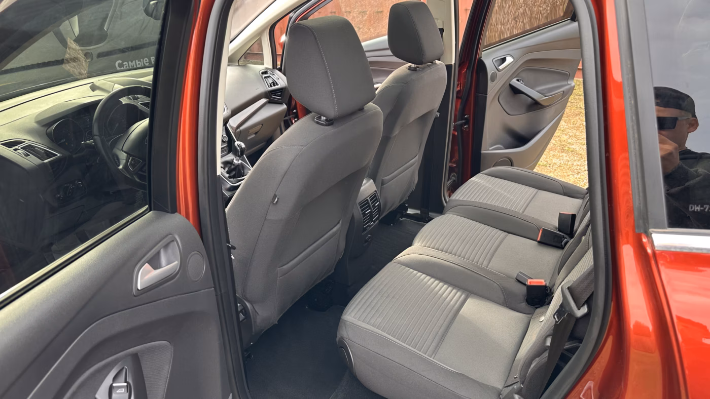 Ford C-MAX фото 9