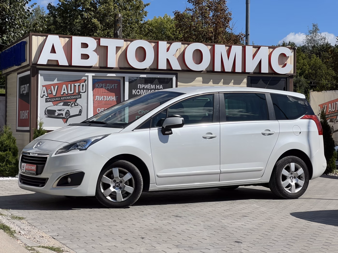 Peugeot 5008
