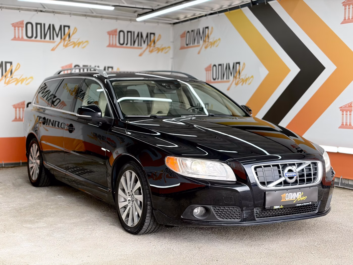 Volvo V70 фото 3