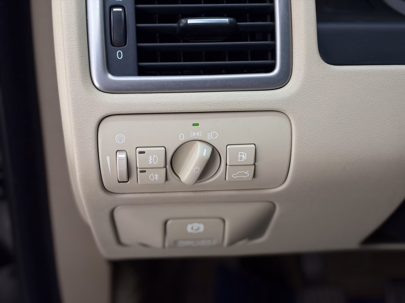 Volvo V70 фото 14