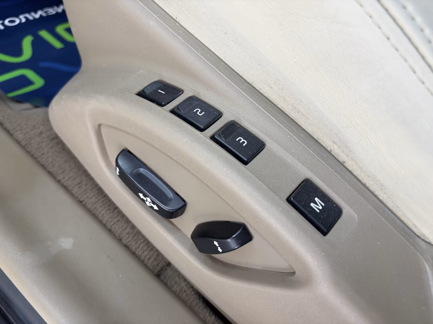 Volvo V70 фото 15