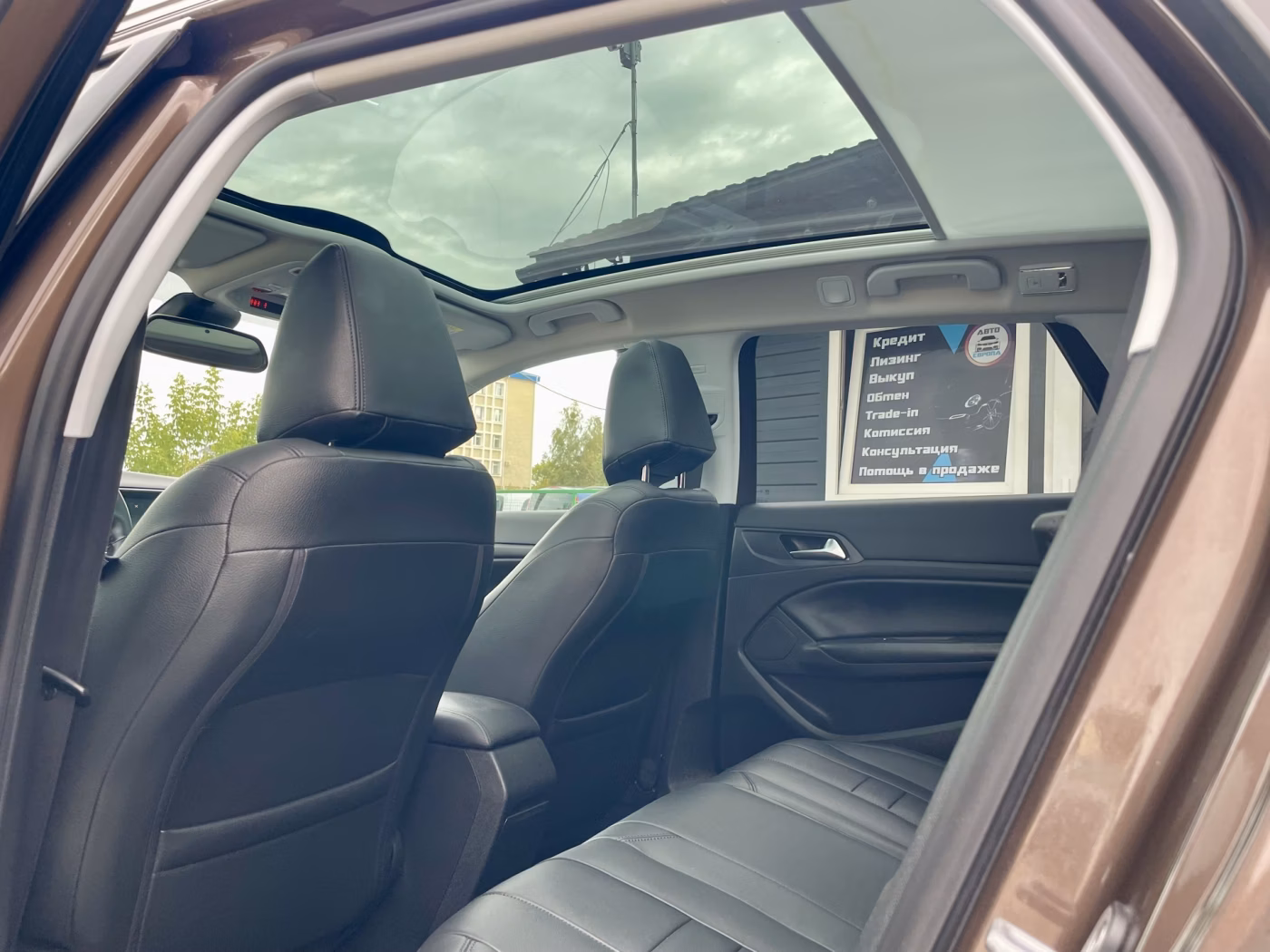 Peugeot 308 фото 16