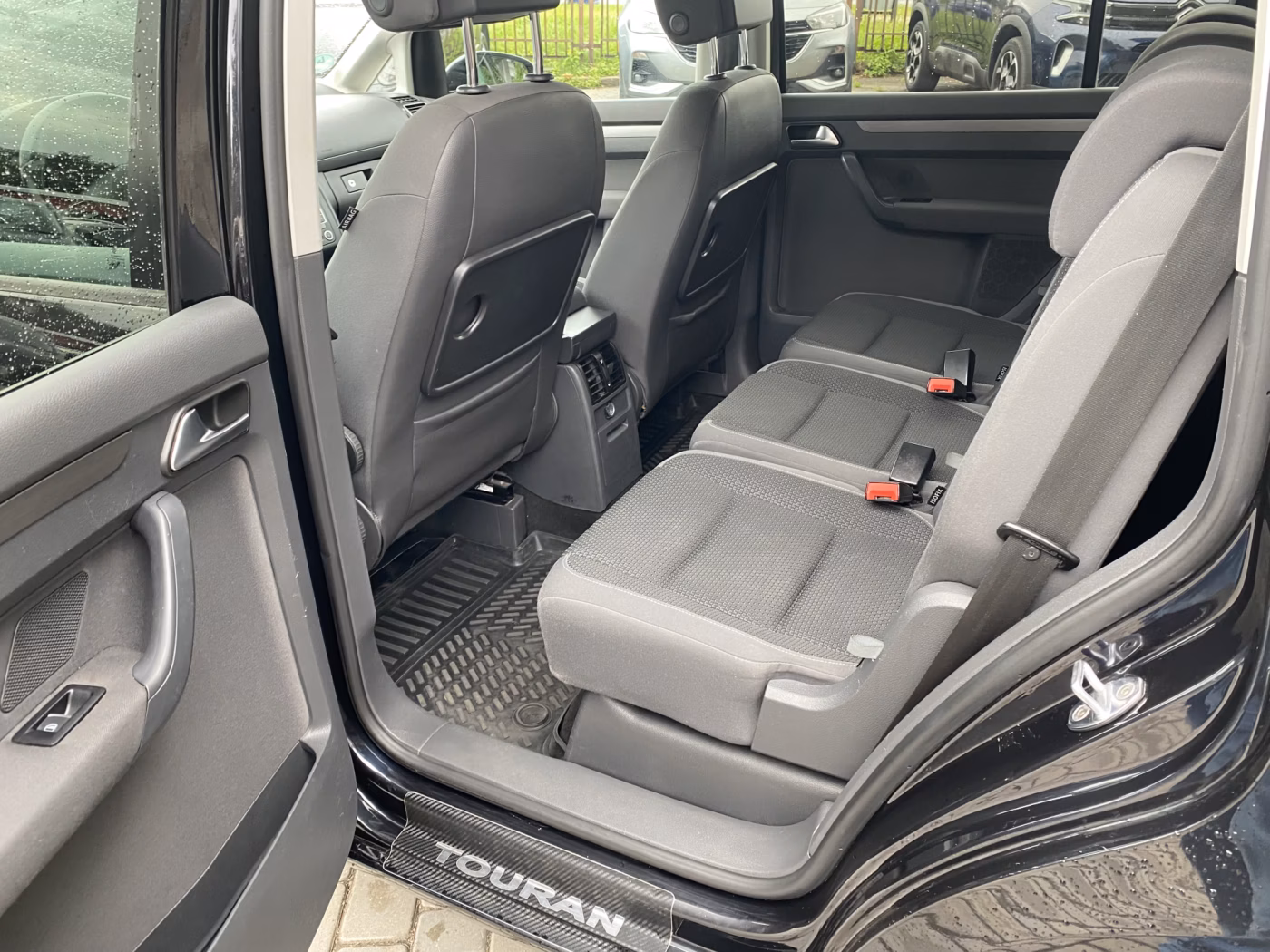 Volkswagen Touran фото 12