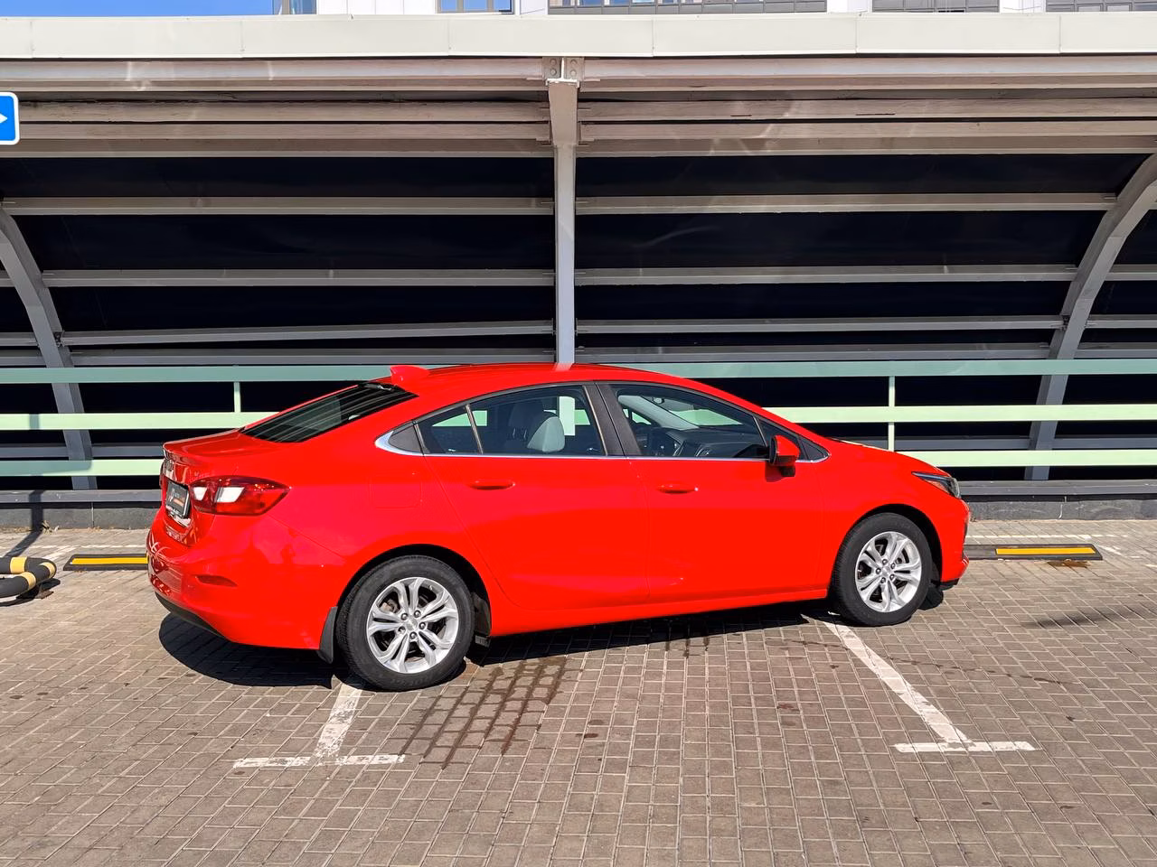 Chevrolet Cruze фото 4