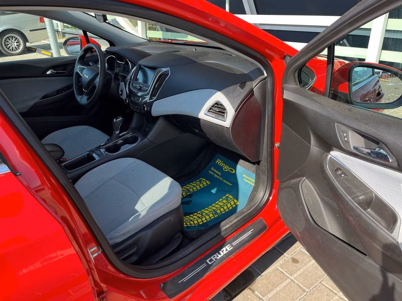 Chevrolet Cruze фото 9
