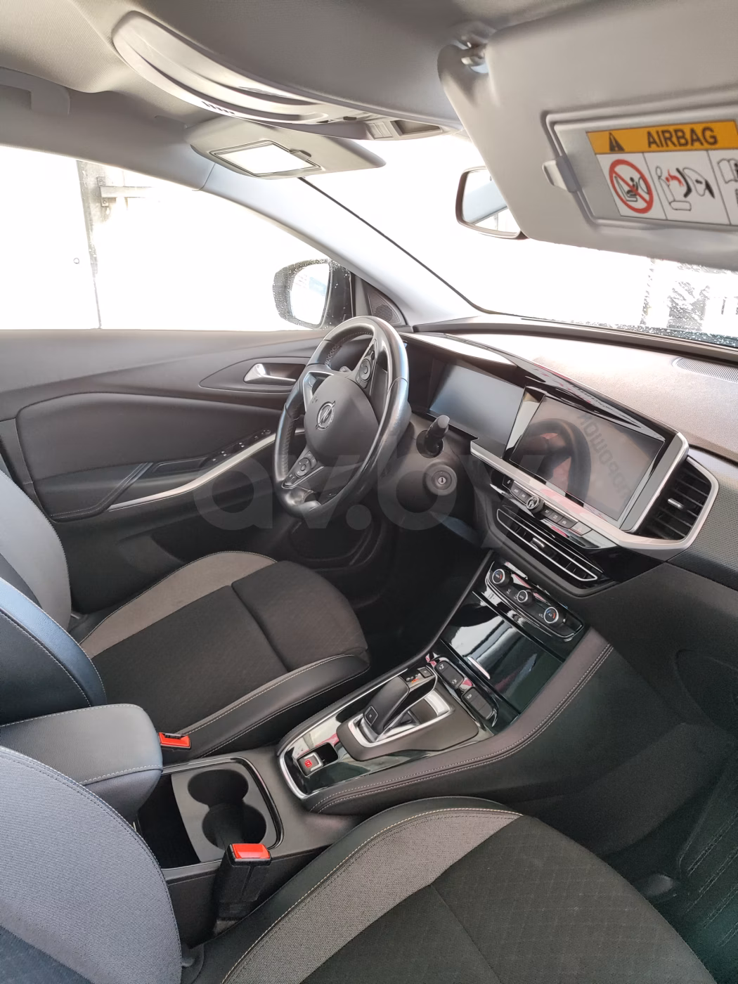 Opel Grandland X фото 9