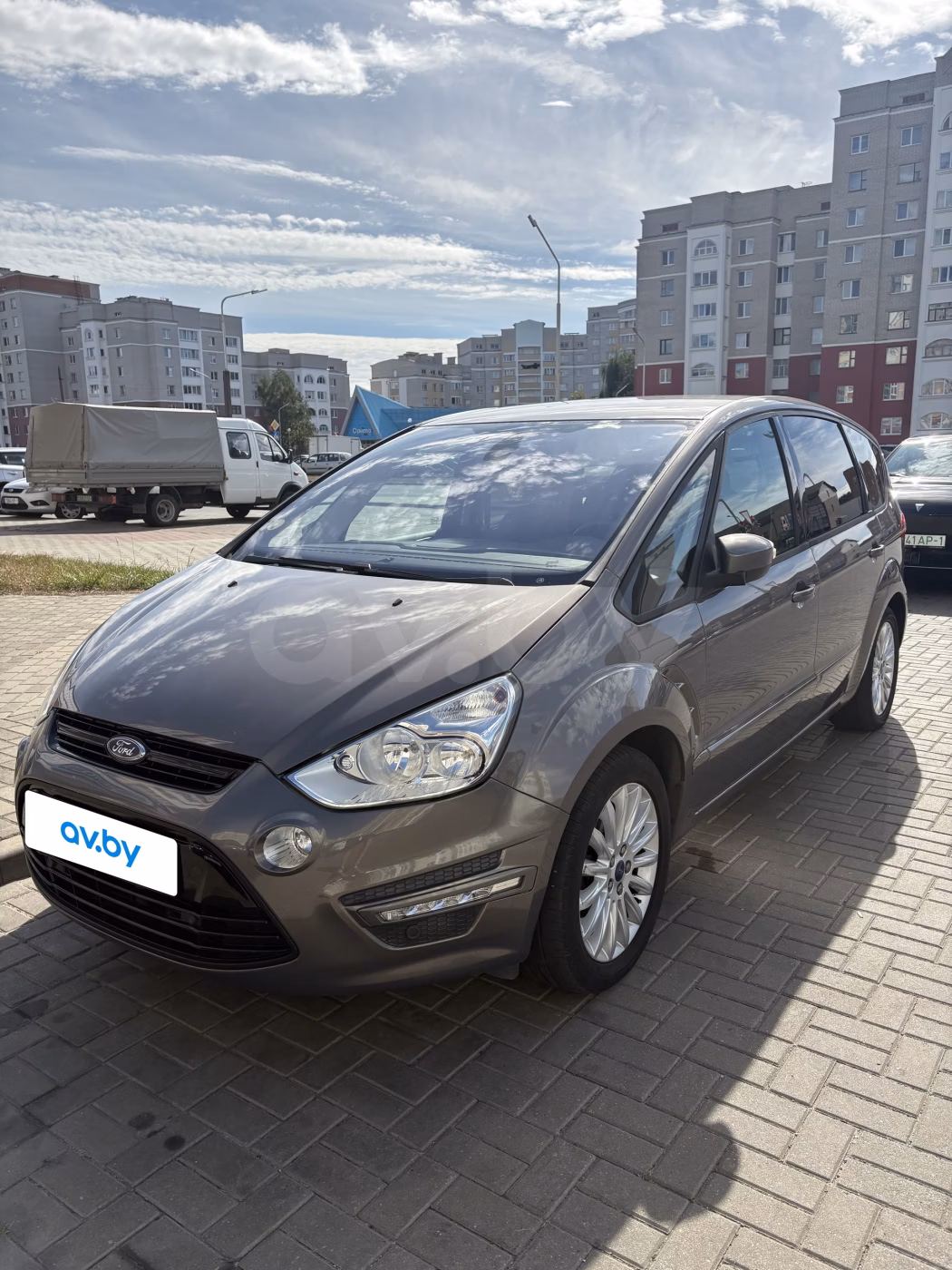 Ford S-MAX фото 13