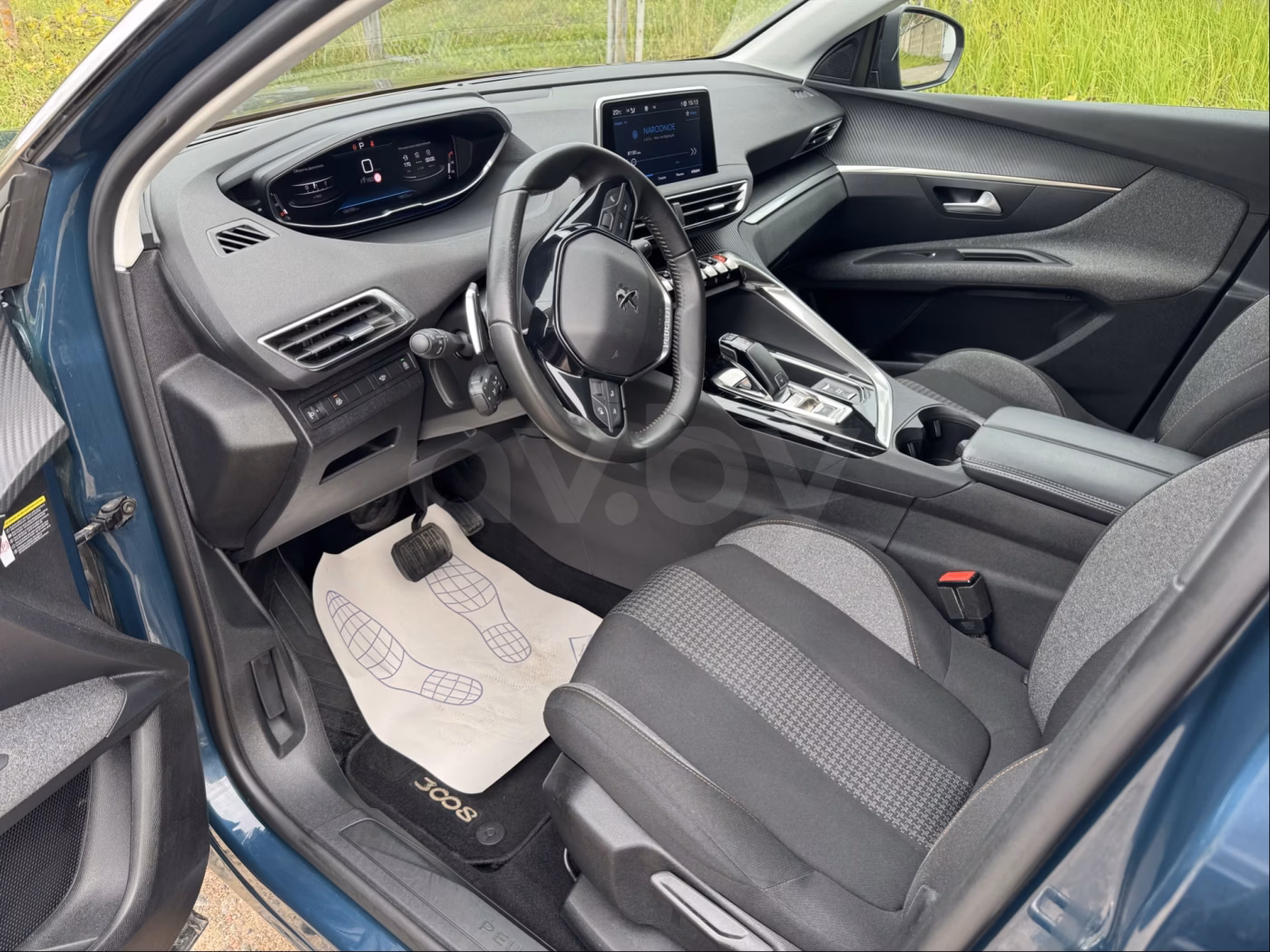 Peugeot 3008 фото 8