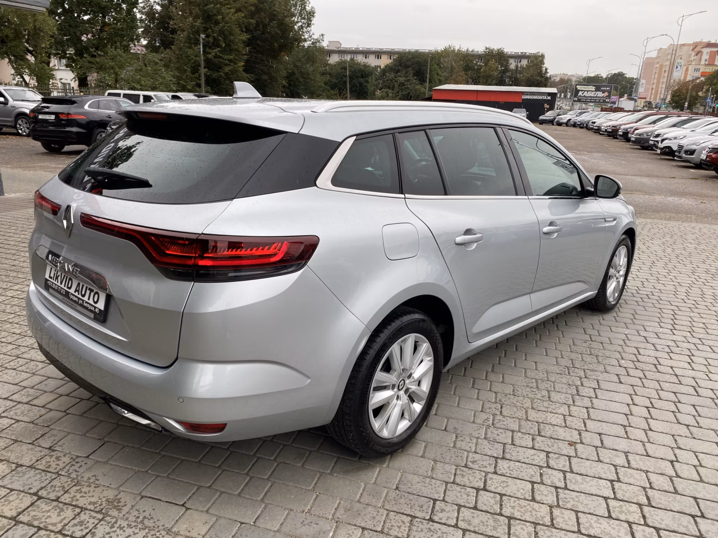 Renault Megane фото 7