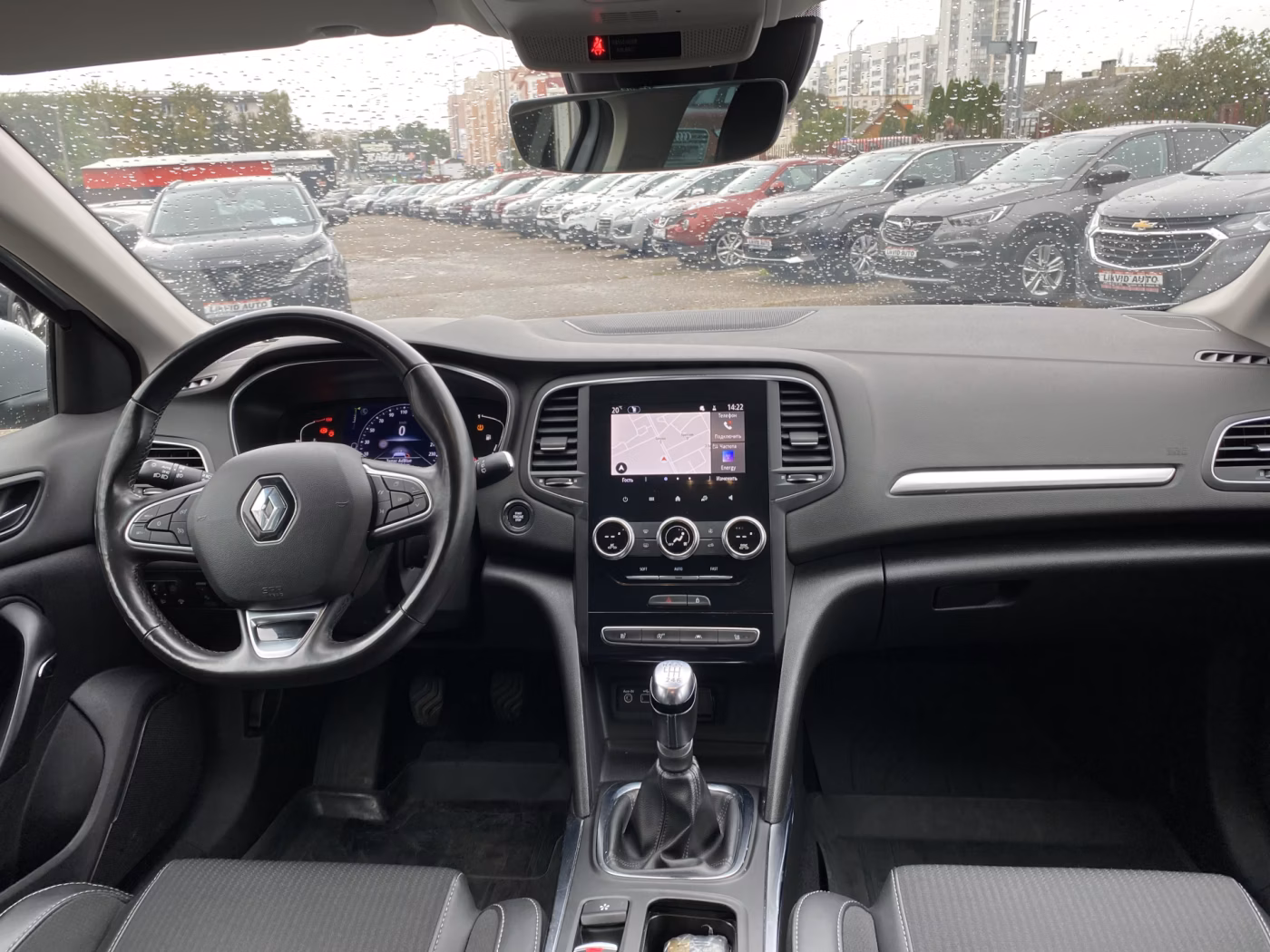 Renault Megane фото 13