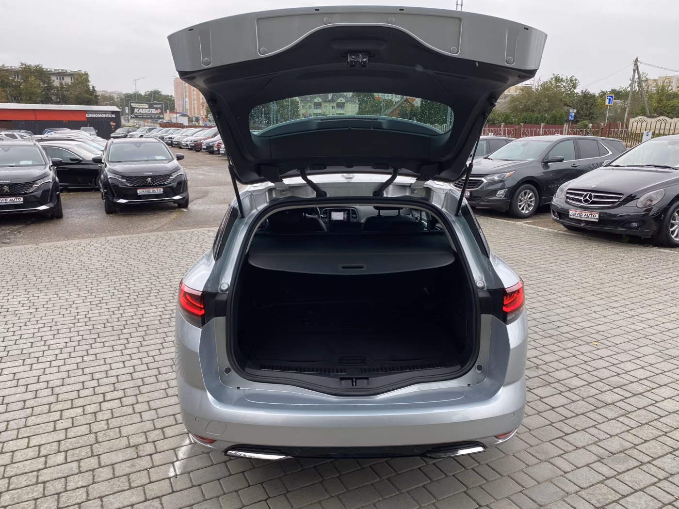 Renault Megane фото 14