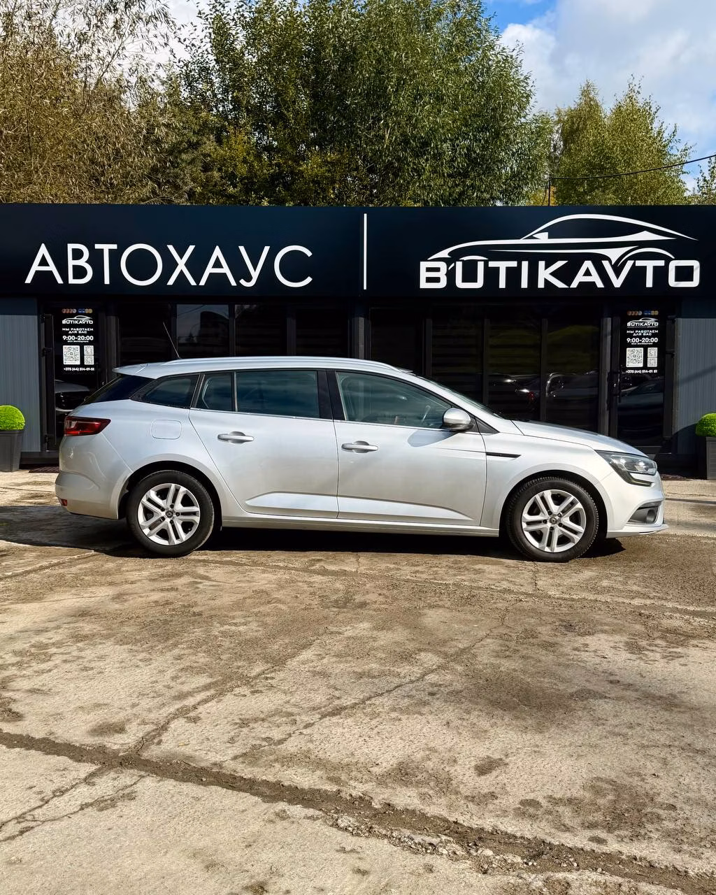 Renault Megane фото 8