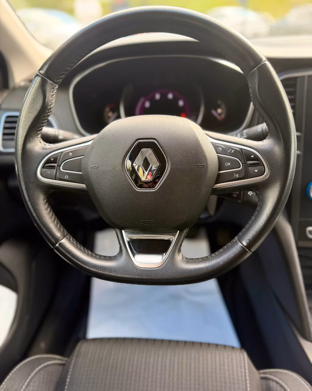 Renault Megane фото 14