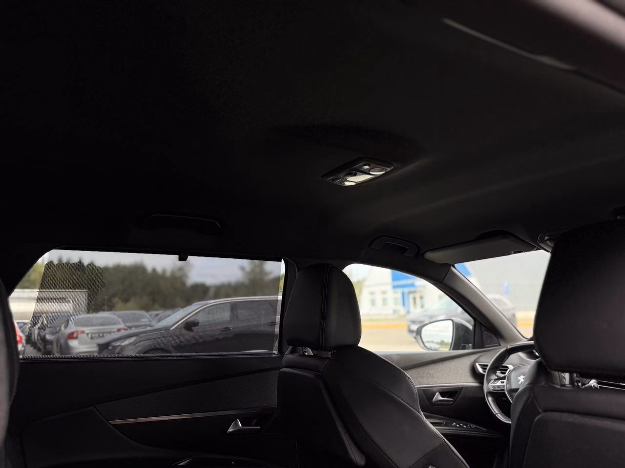 Peugeot 5008 фото 17