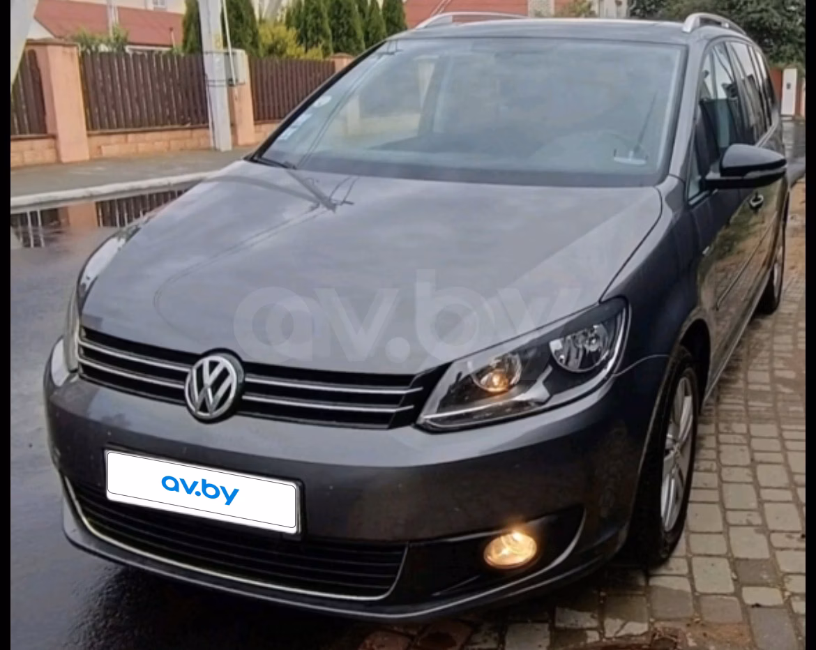 Volkswagen Touran фото 2