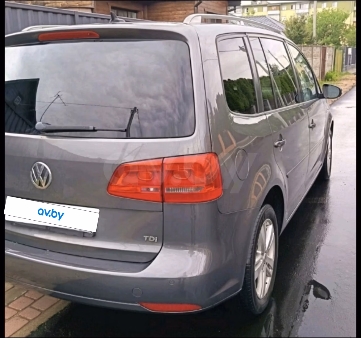 Volkswagen Touran фото 3