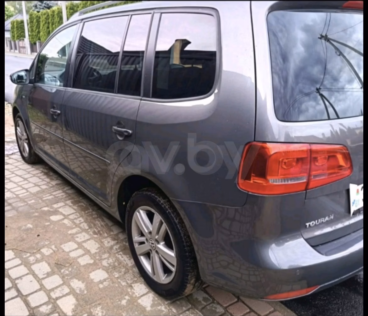 Volkswagen Touran фото 5