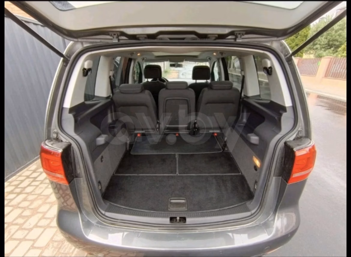 Volkswagen Touran фото 7