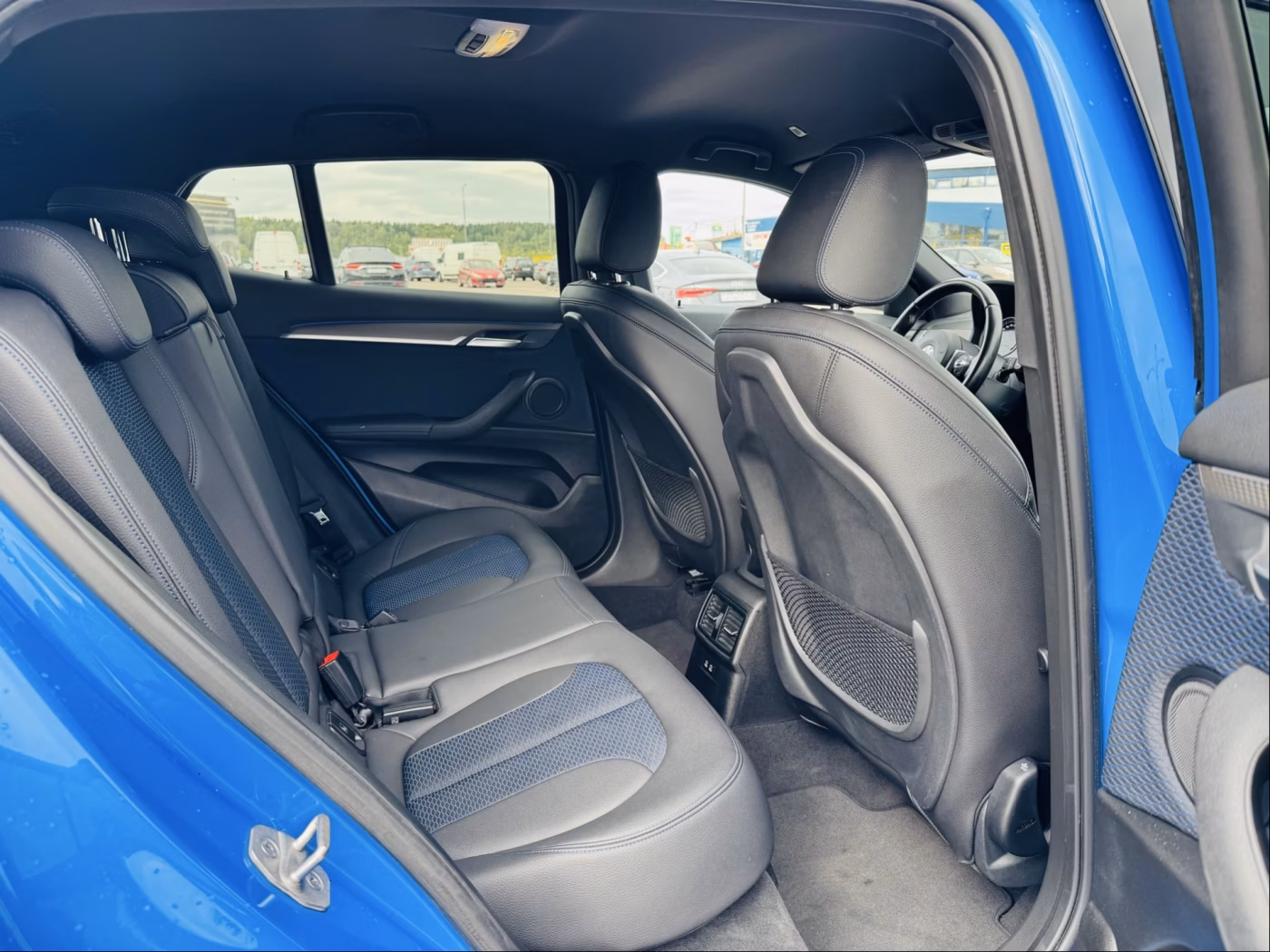 BMW X2 фото 7