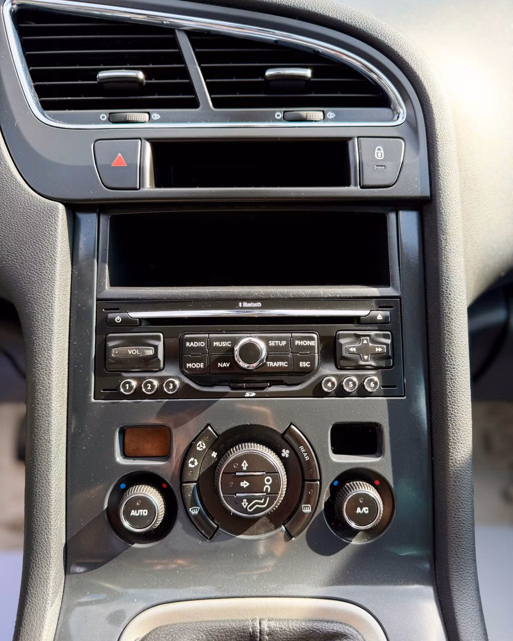 Peugeot 5008 фото 18