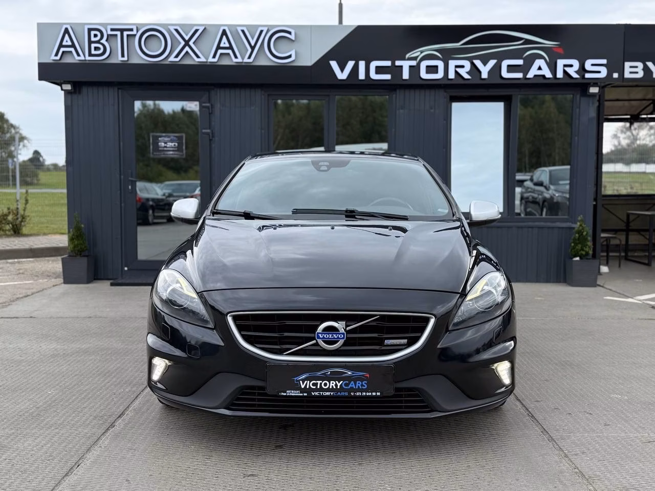Volvo V40 фото 2