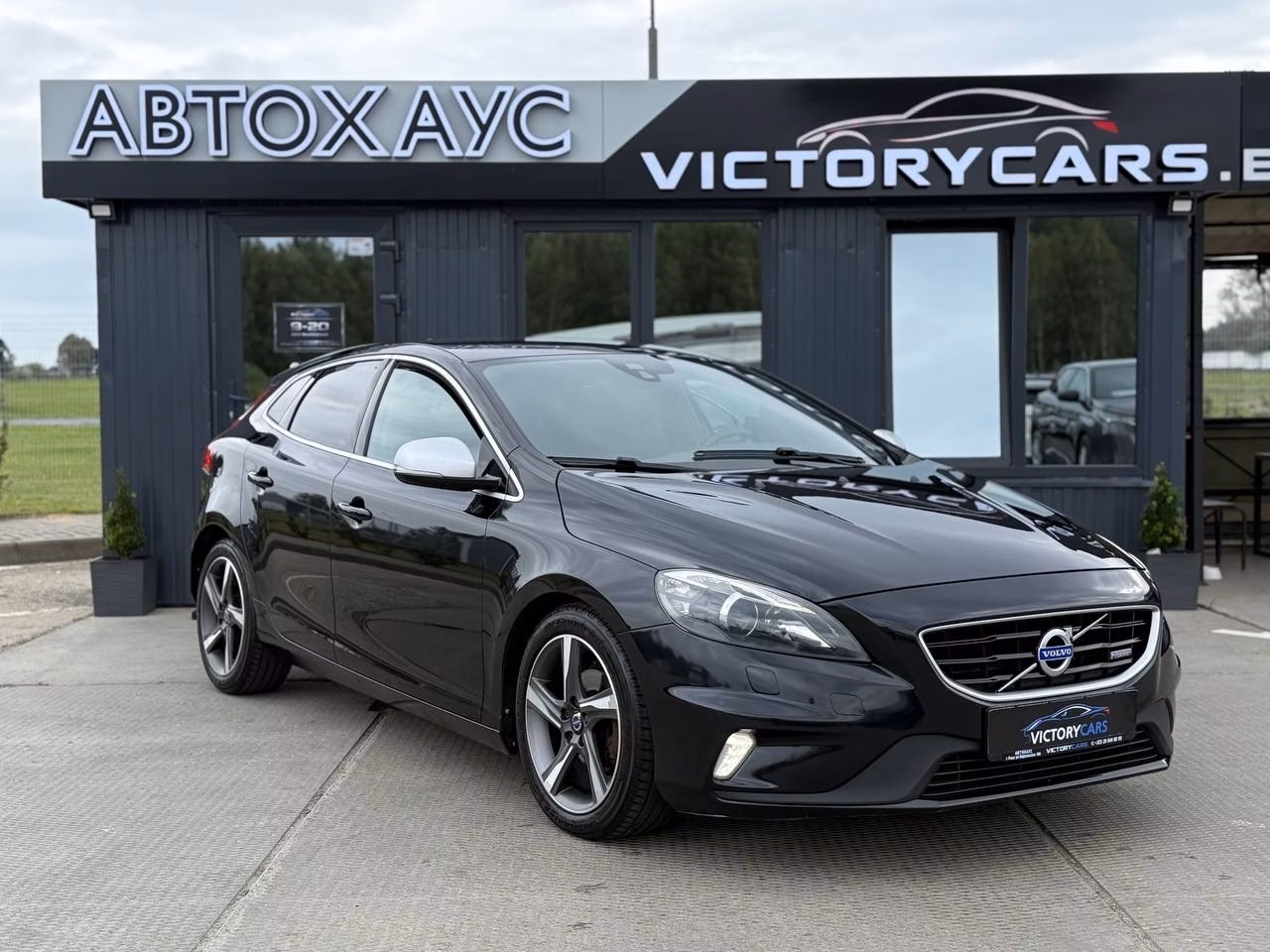 Volvo V40 фото 3