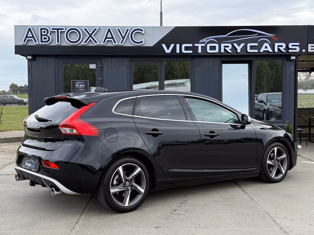 Volvo V40 фото 4