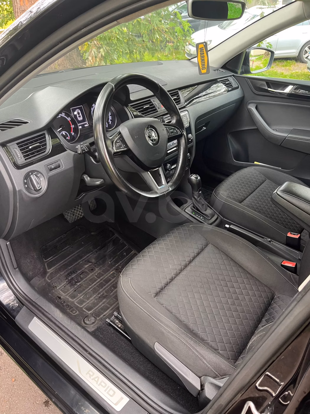 Skoda Rapid фото 9