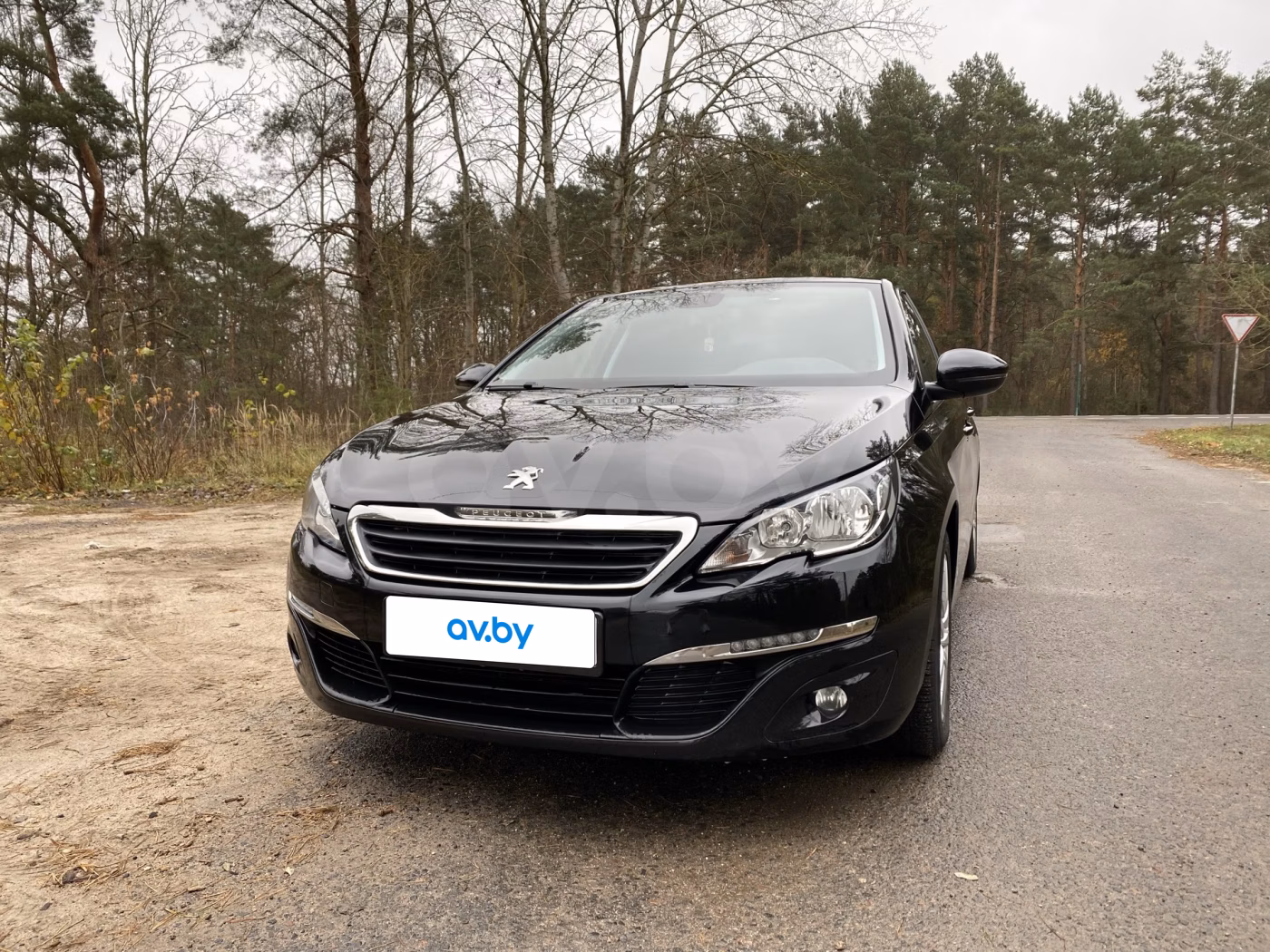 Peugeot 308 фото 3
