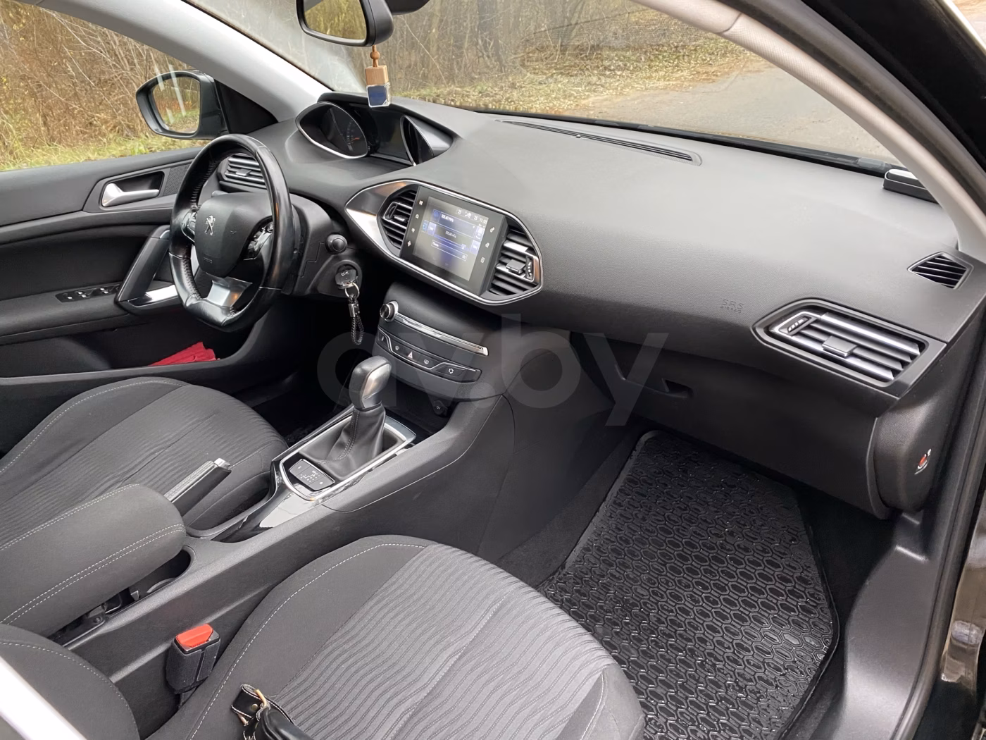 Peugeot 308 фото 10