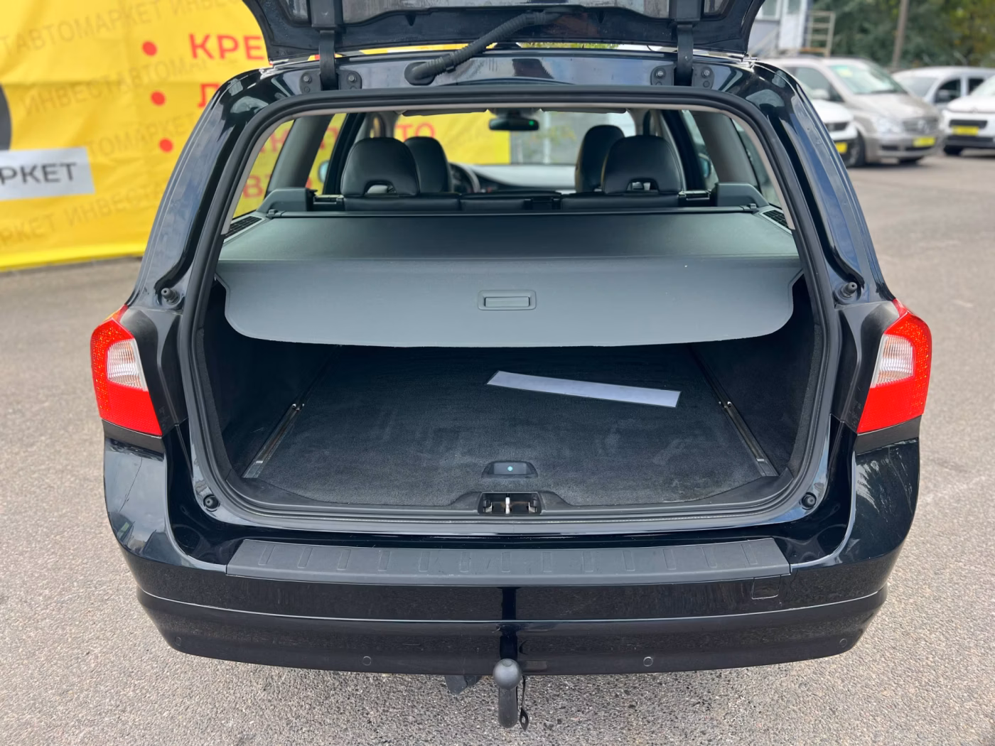 Volvo V70 фото 8