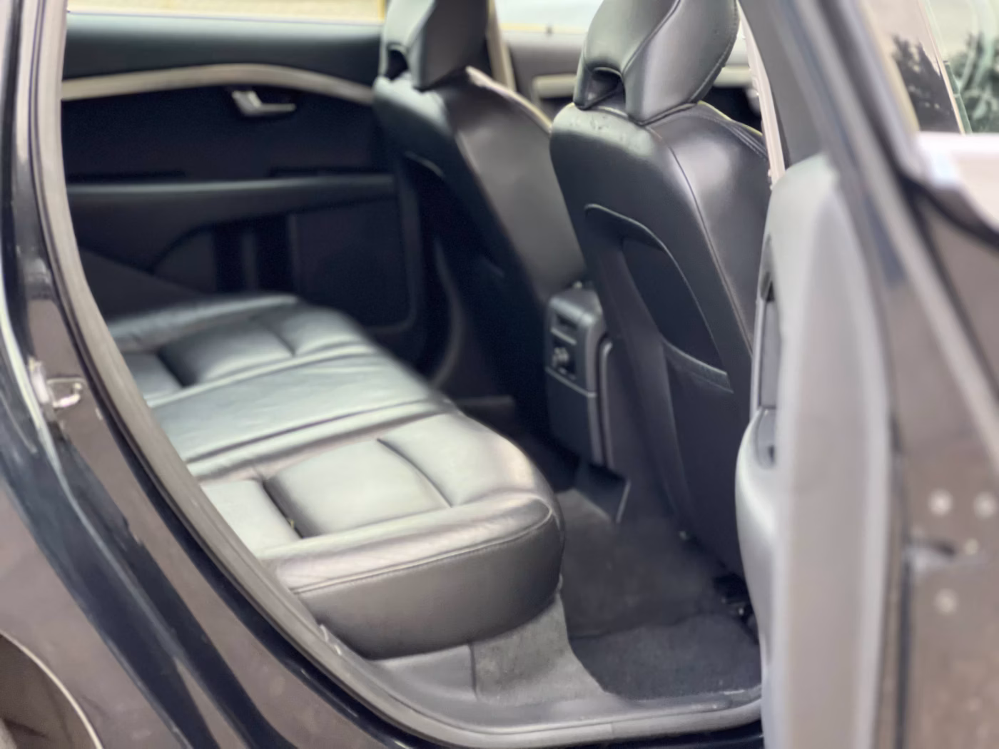 Volvo V70 фото 18