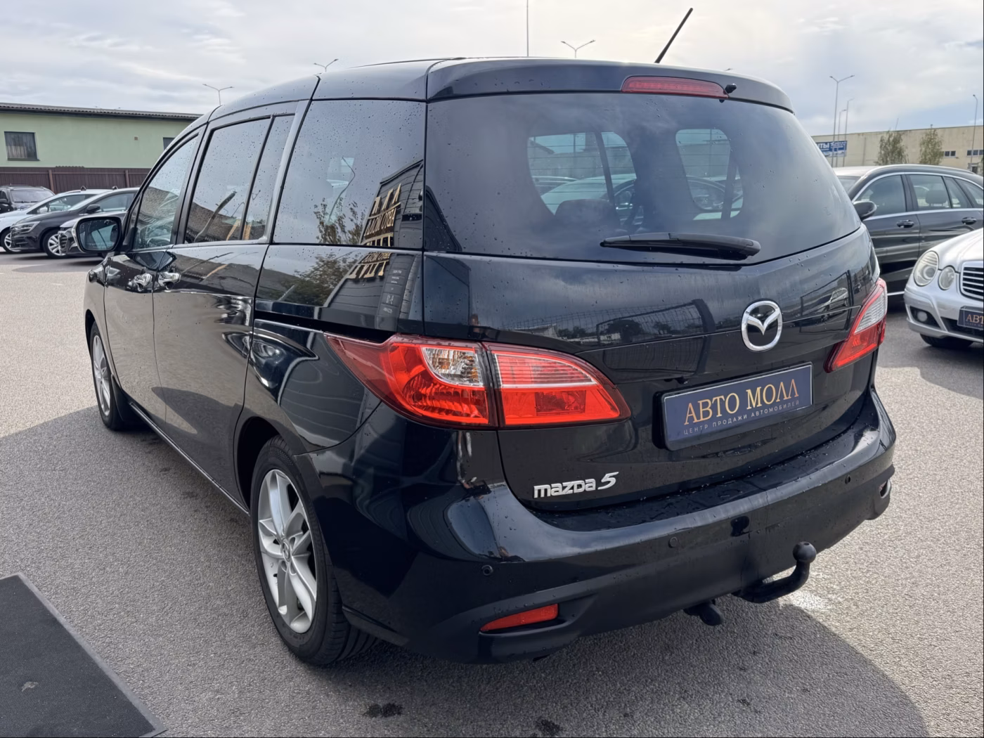 Mazda 5 фото 4