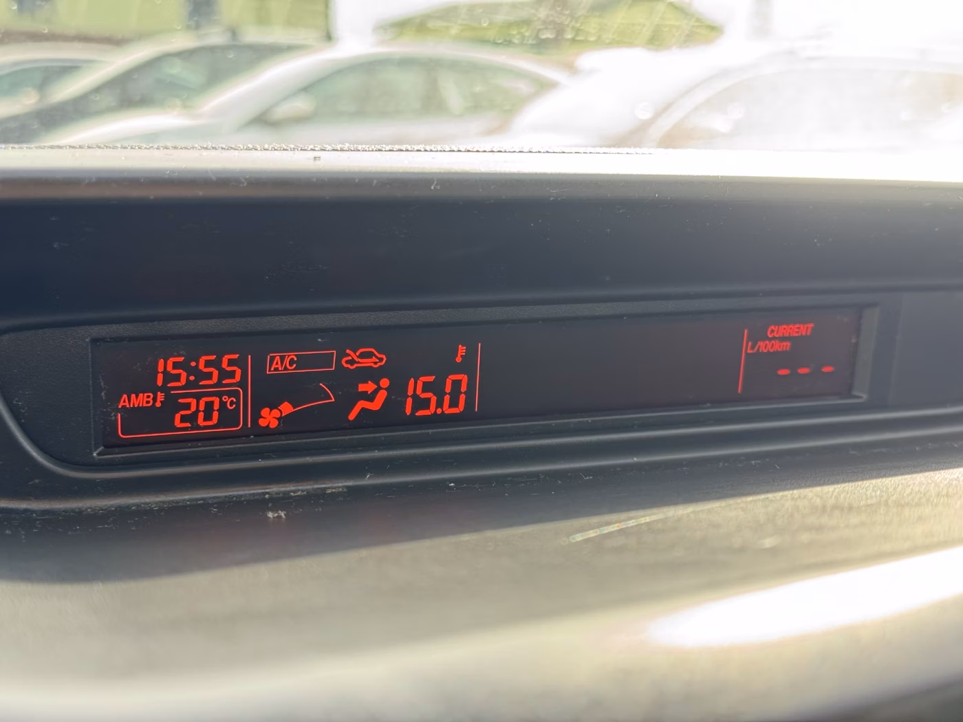 Mazda 5 фото 13