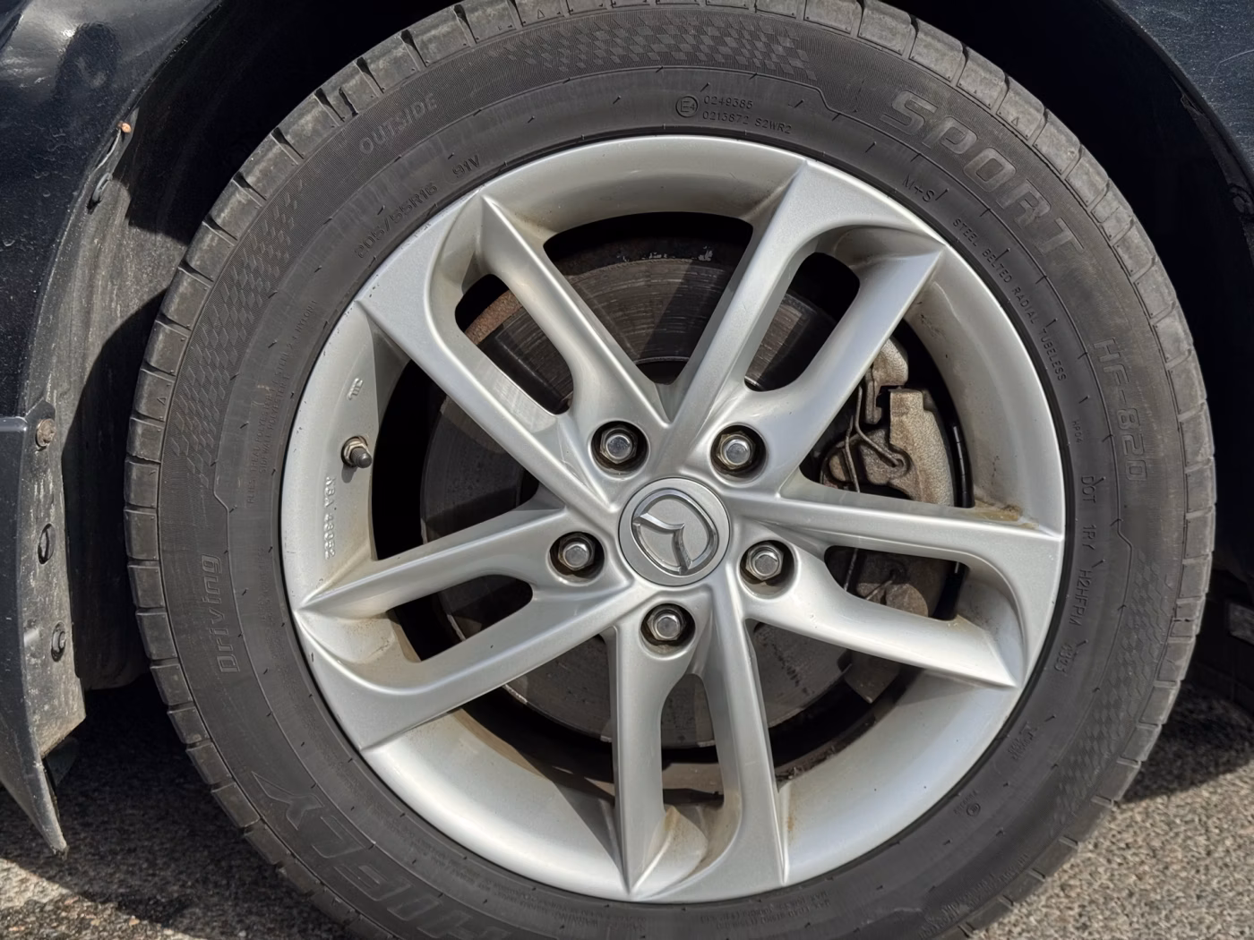 Mazda 5 фото 15