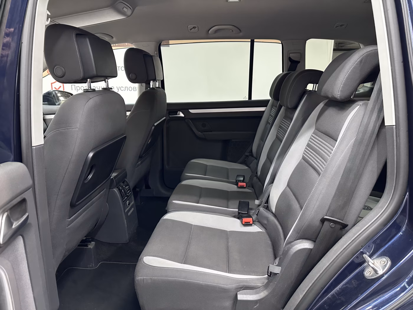 Volkswagen Touran фото 9