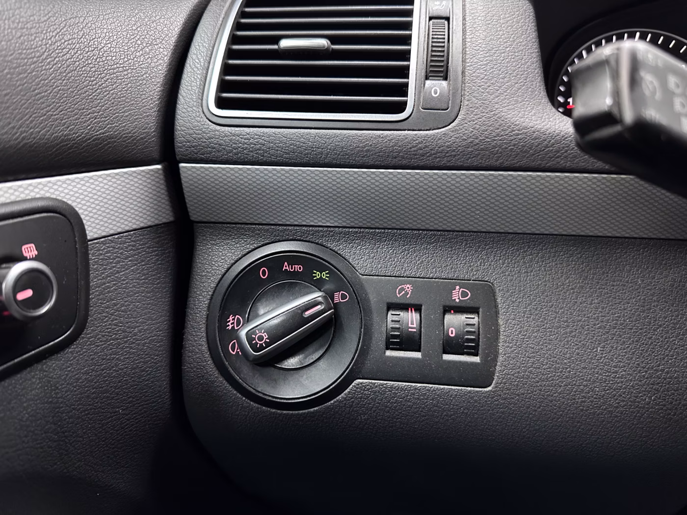 Volkswagen Touran фото 15
