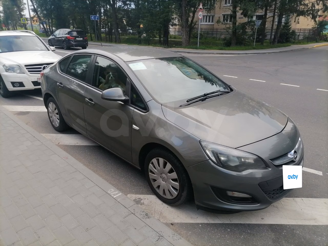 Opel Astra фото 3