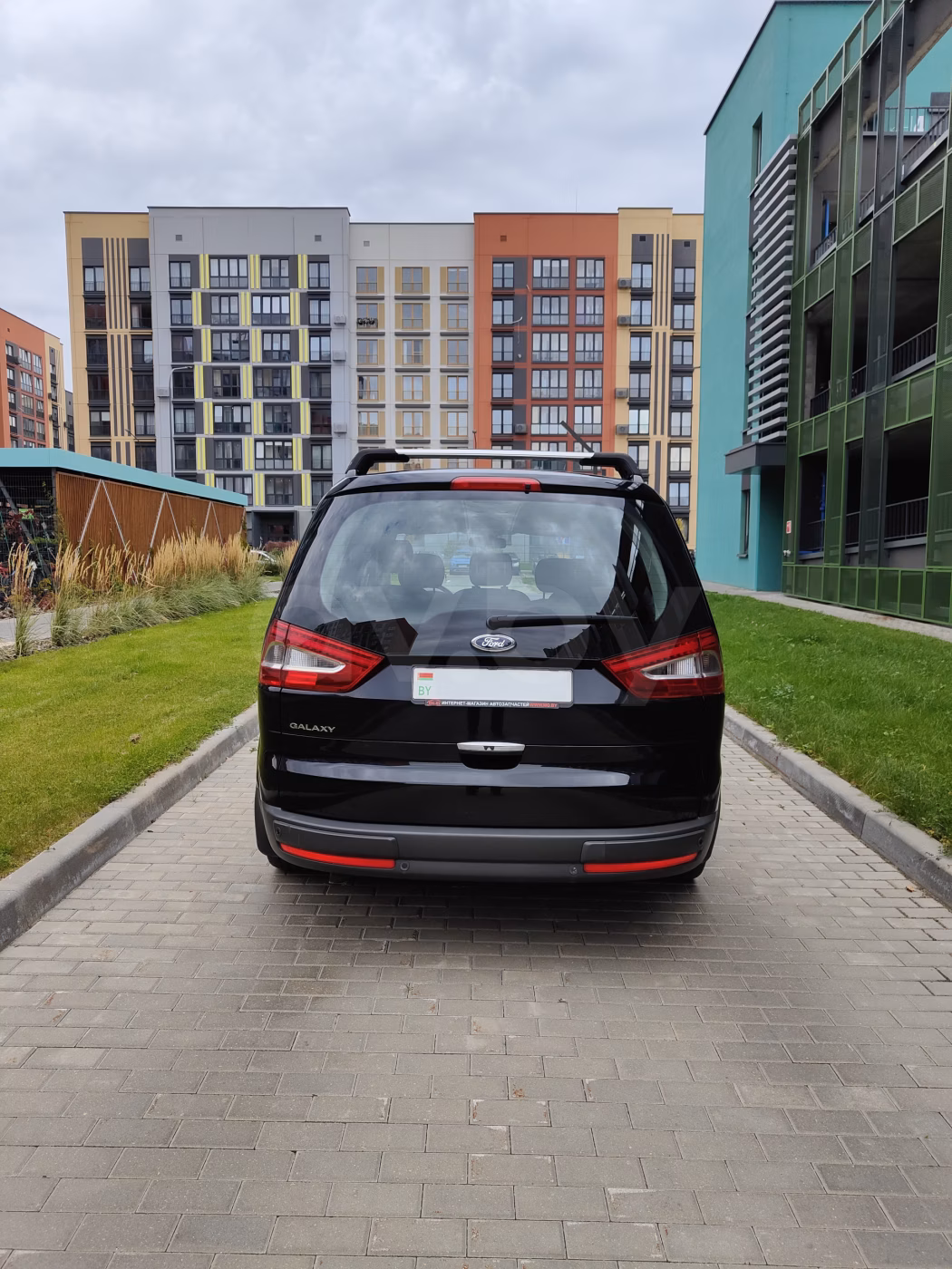 Ford Galaxy фото 4