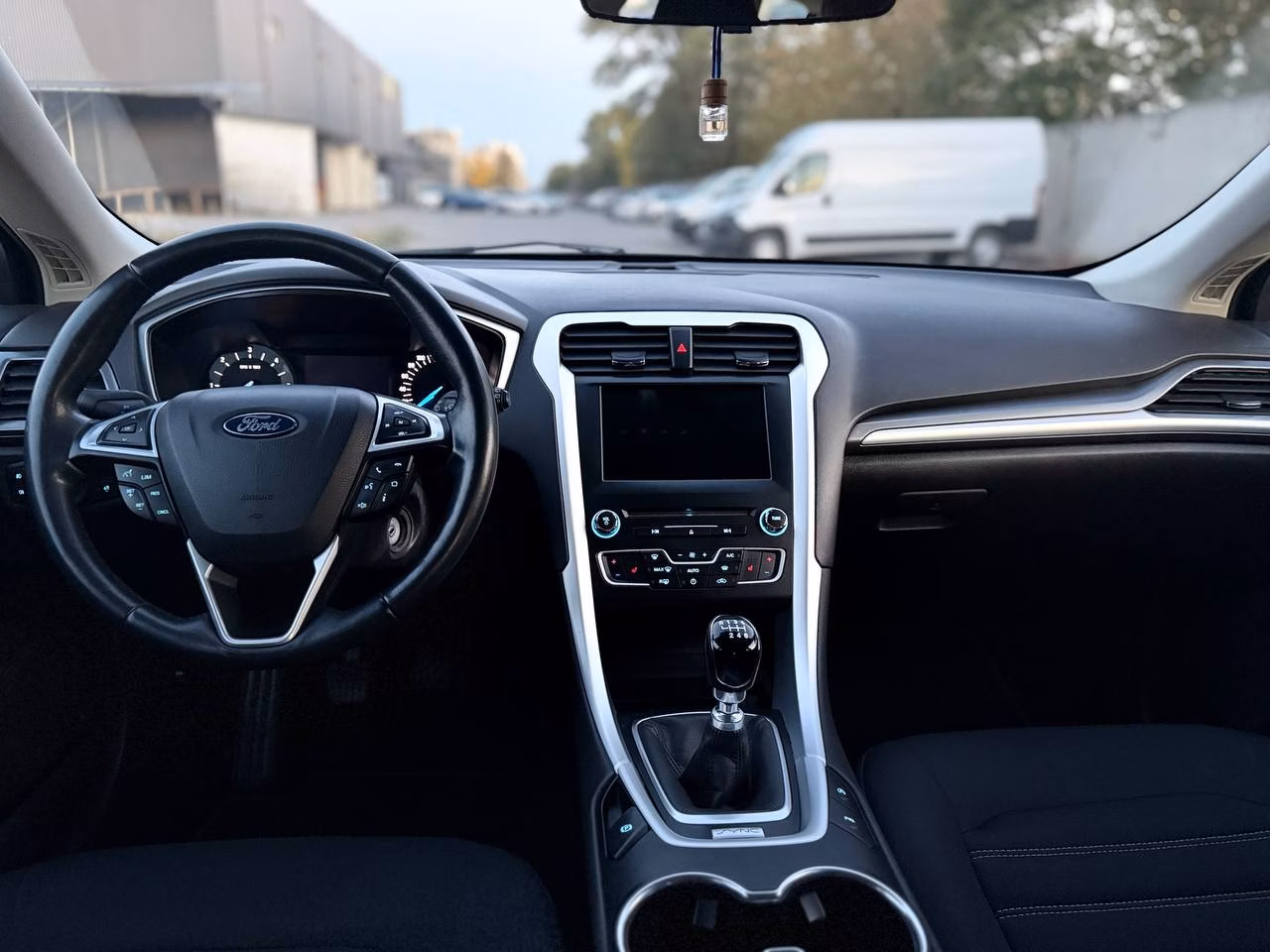Ford Mondeo фото 10