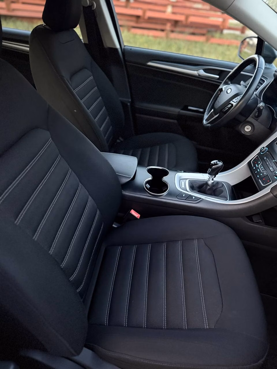 Ford Mondeo фото 11