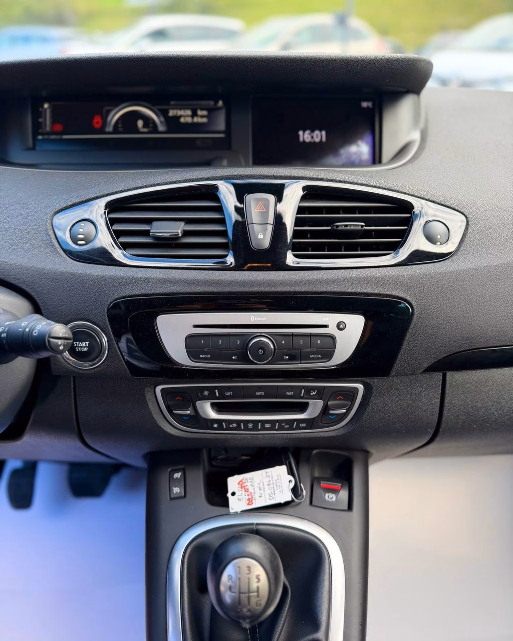Renault Scenic фото 19