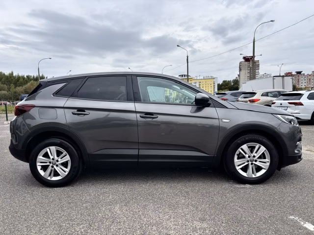 Opel Grandland X фото 8