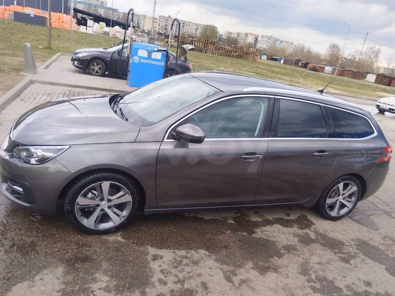 Peugeot 308 фото 3