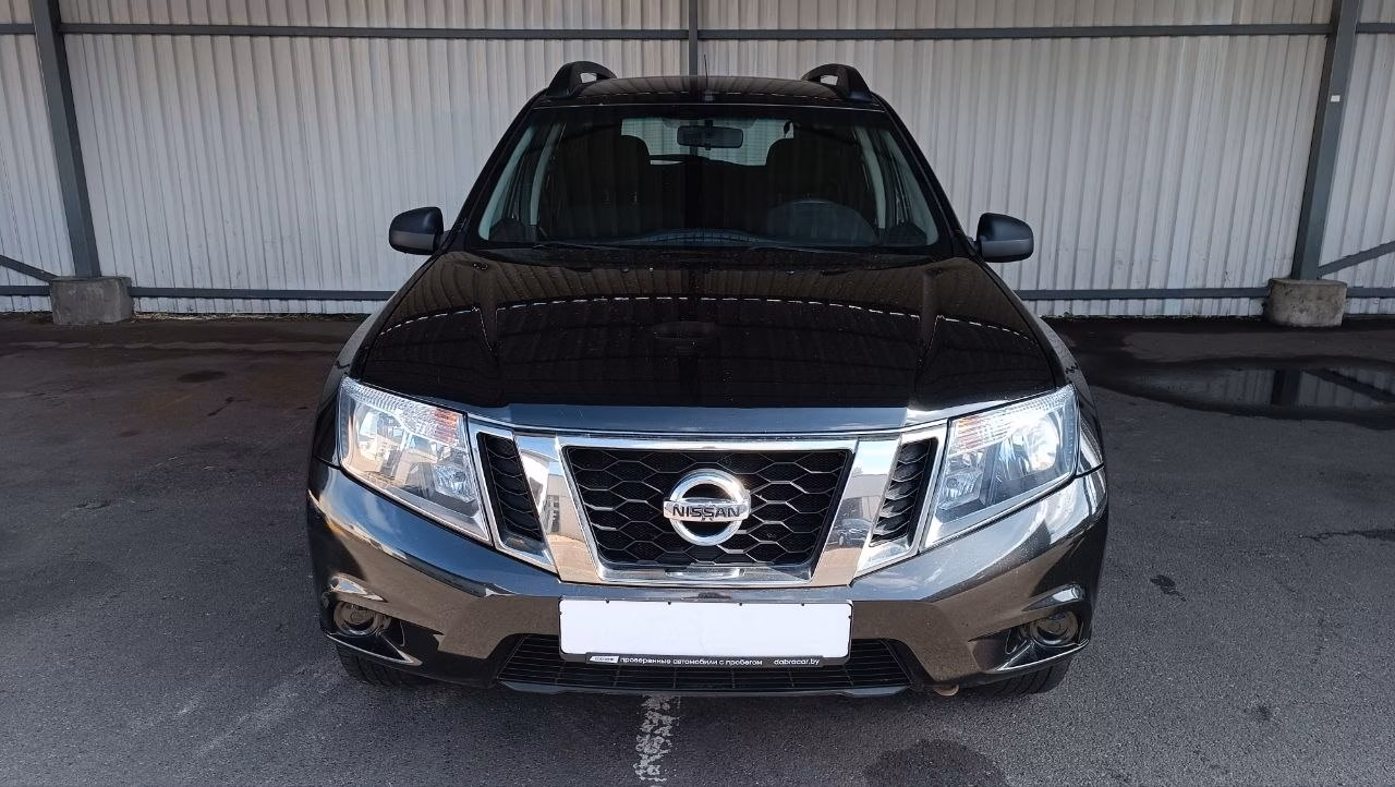 Nissan Terrano фото 2