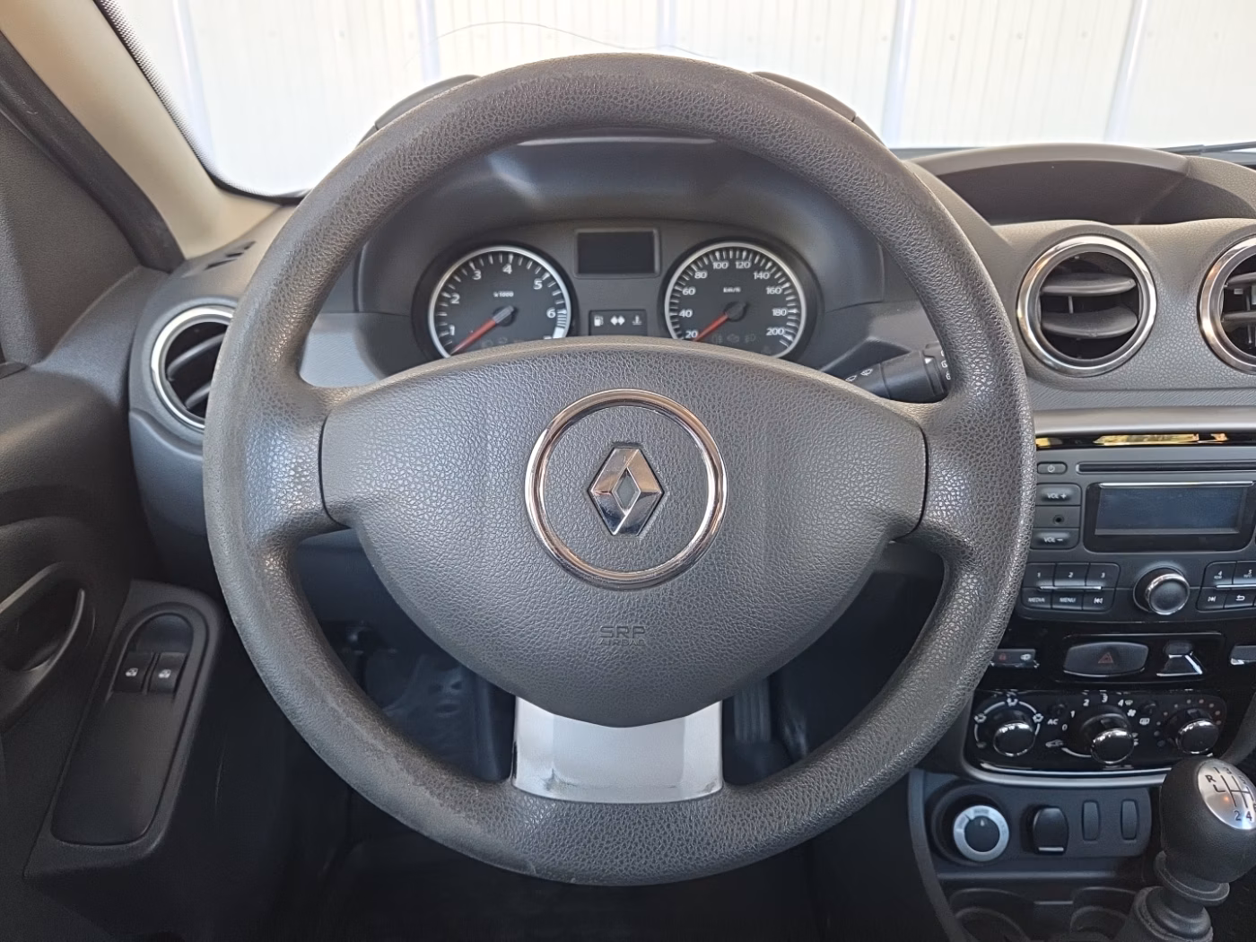 Renault Duster фото 9